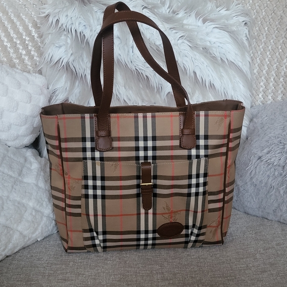 Burberry Horseferry Nova Check Tote..Authentic!!! - Picture 1 of 16